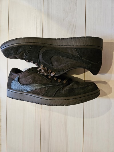 Travis Scott × Nike Air Jordan 1 Low OG SP "Velvet Brown and Dark Mocha"