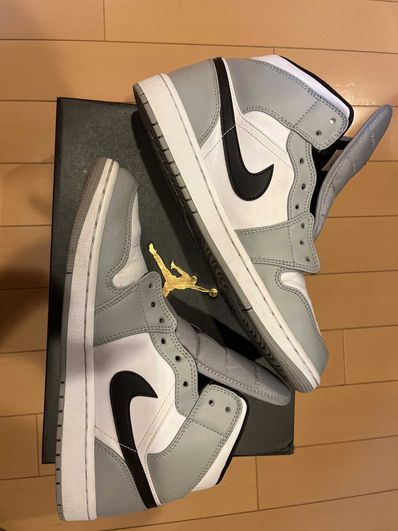Nike Air Jordan 1 Mid "Light Smoke Grey/White/Black"