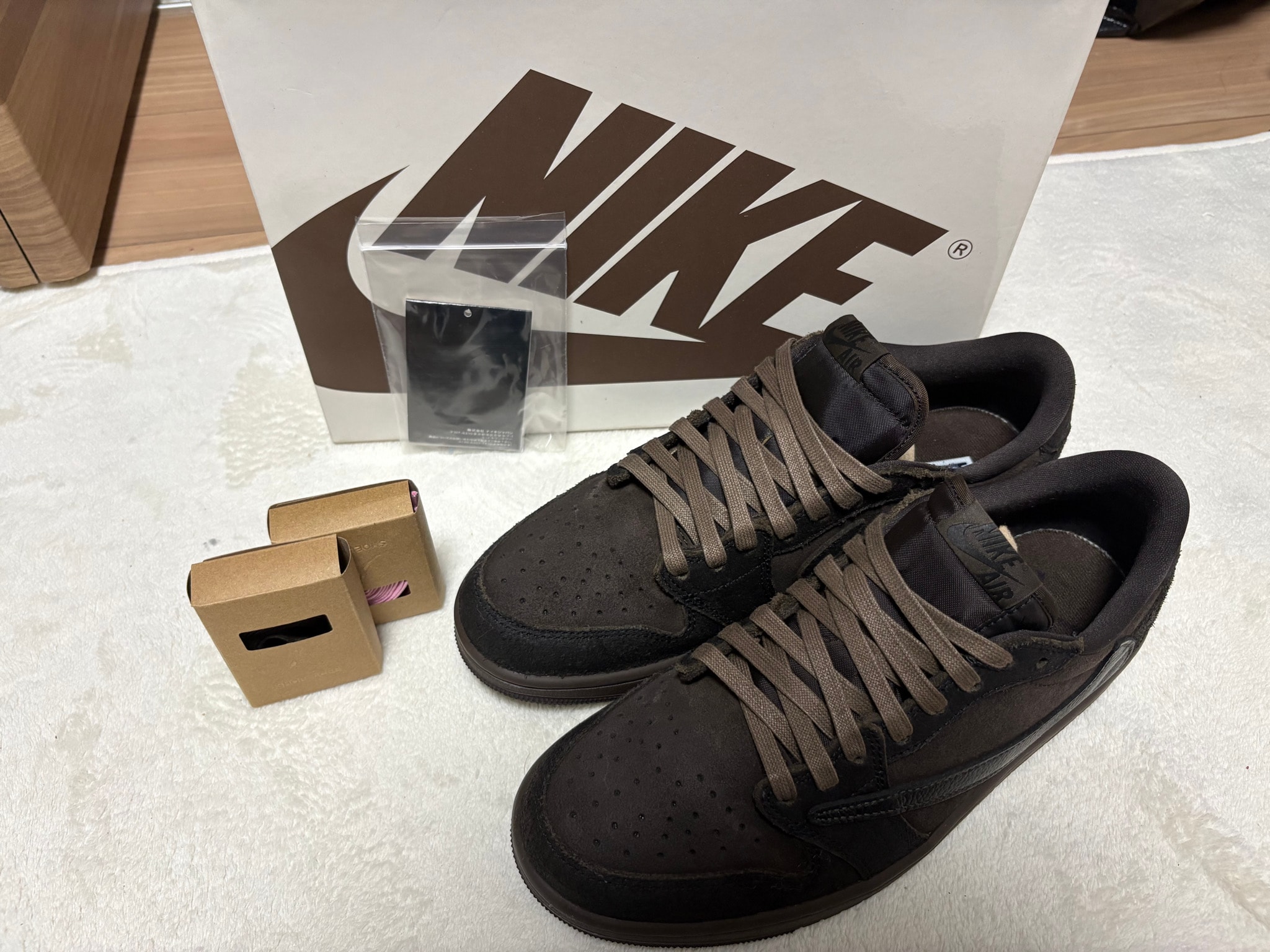 Travis Scott × Nike Air Jordan 1 Low OG SP "Velvet Brown and Dark Mocha"