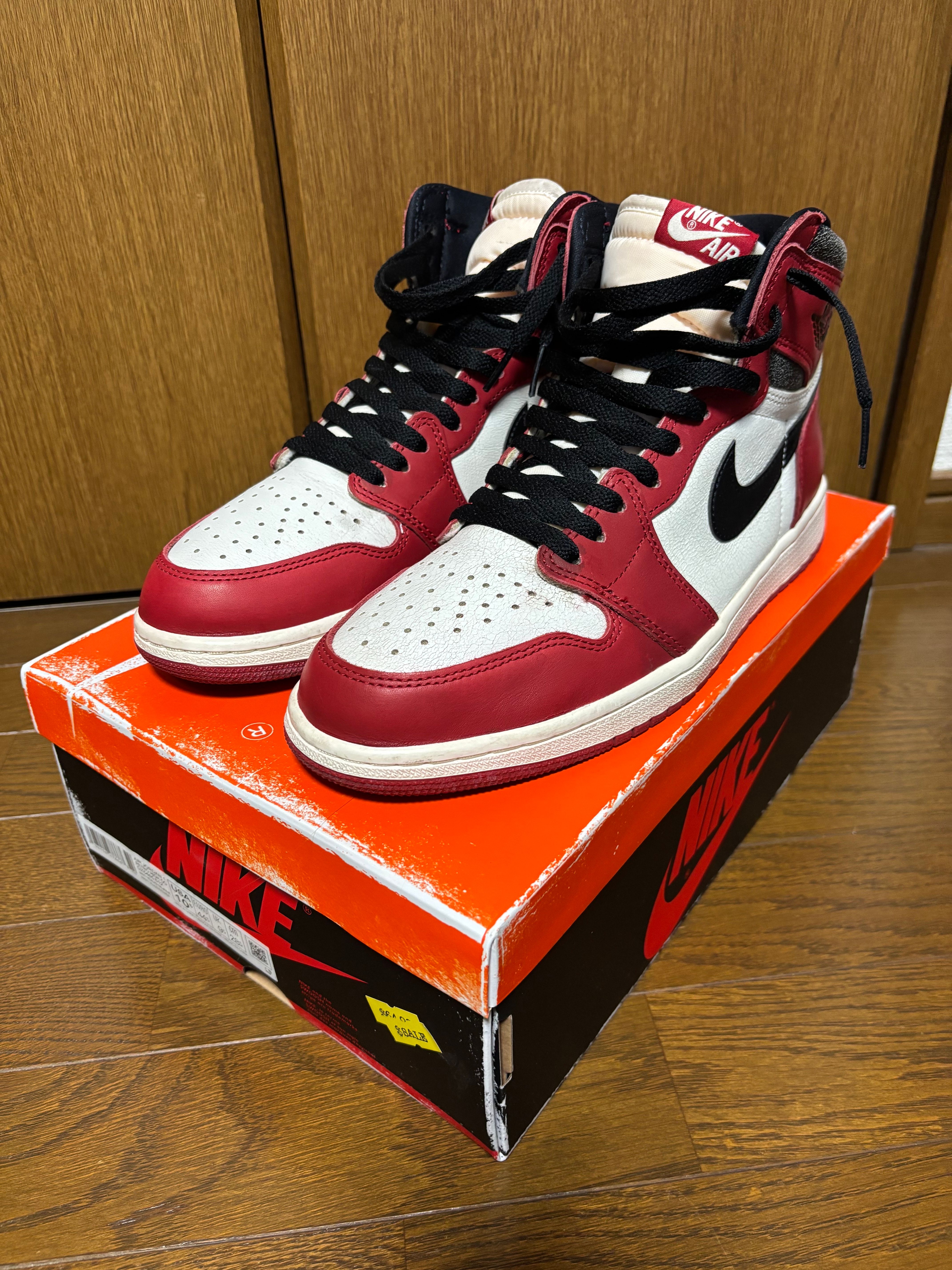 Nike Air Jordan 1 High OG "Lost & Found/Chicago"