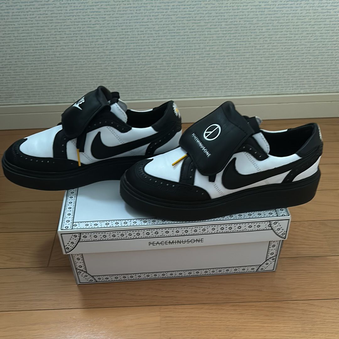 PEACEMINUSONE × Nike Kwondo 1 "Black and White" / G-DRAGON