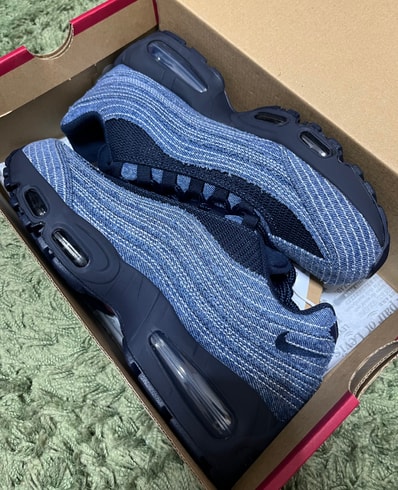 Levi's × Nike Air Max 95 OG "Denim Blue"