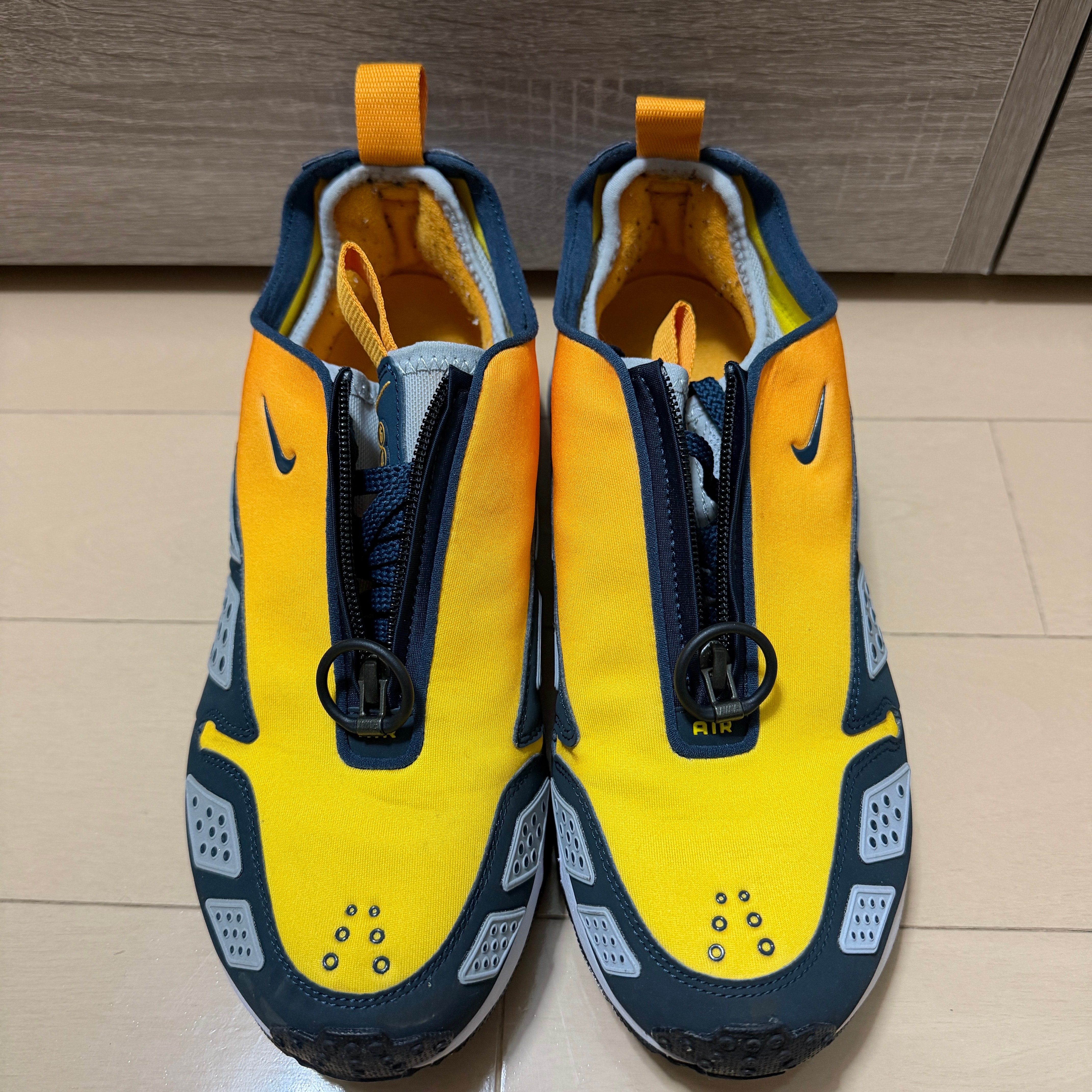 Nike Women's Air Max SNDR "Canyon Gold and Deep Ocean"