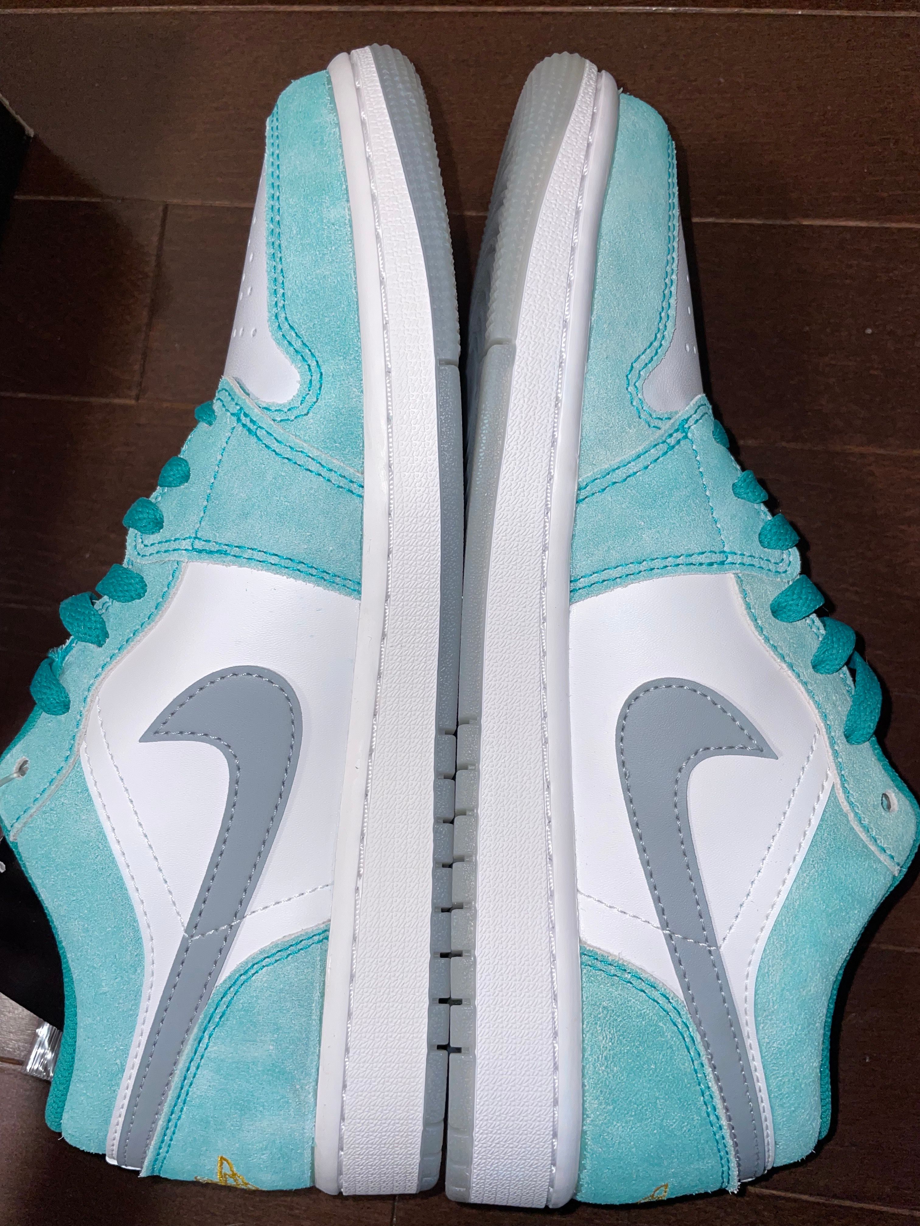 Nike Air Jordan 1 Low SE "New Emerald"