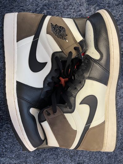 Nike Air Jordan 1 High OG "Sail/Dark Mocha/Black"
