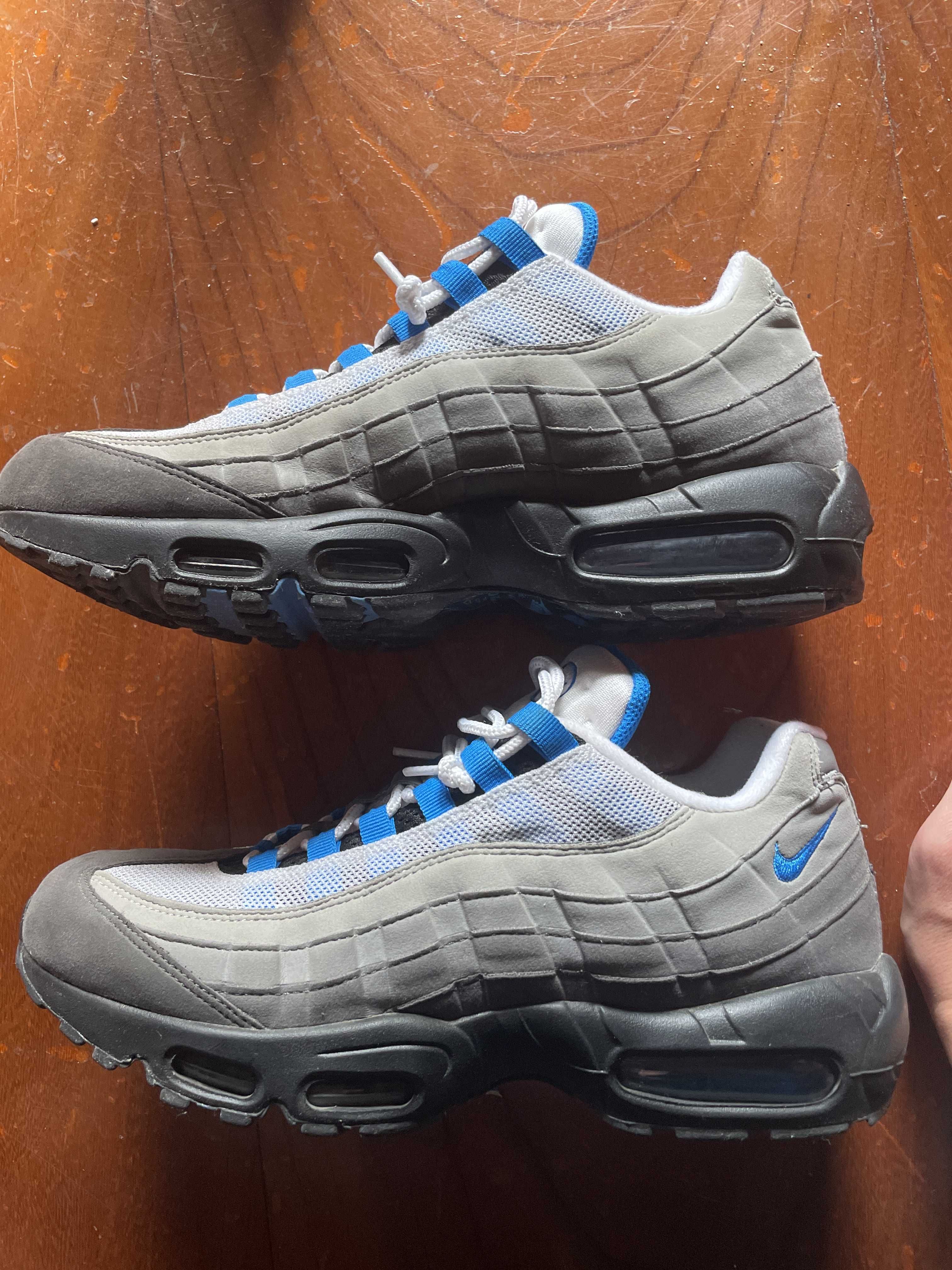 Nike Air Max 95 "Crystal Blue"