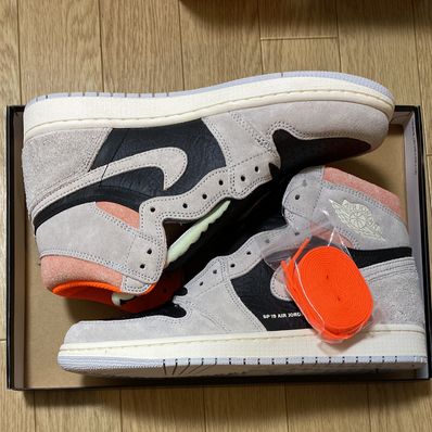 Nike Air Jordan 1 RETRO High OG "Hyper Crimson"