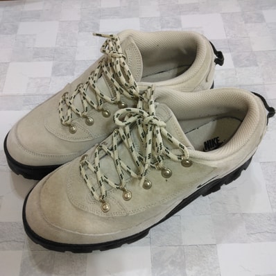 Nike Women's Lahar Low "Rattan/Cargo Khaki"