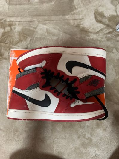 Nike Air Jordan 1 High OG "Lost & Found/Chicago"