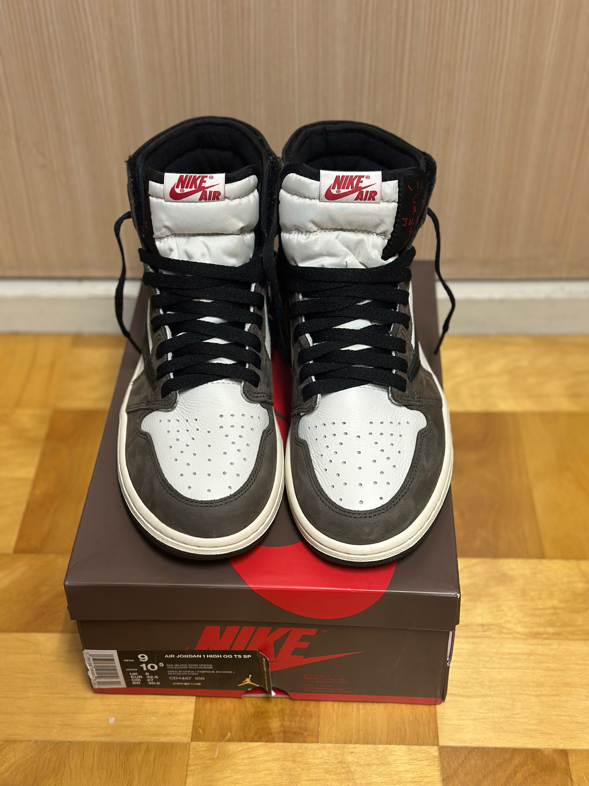 Travis Scott × Nike Air Jordan 1 Retro High OG TS SP "Sail/Dark Mocha"