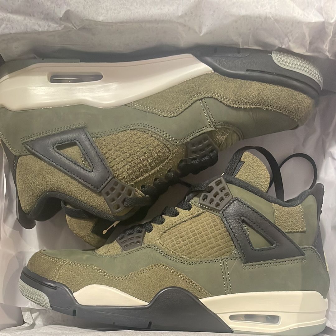 Nike Air Jordan 4 Retro SE Craft "Olive"
