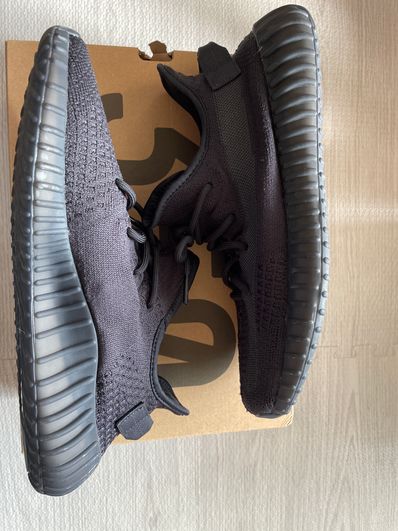 adidas YEEZY Boost 350V2 "Onyx"