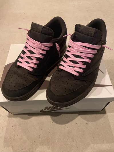 Travis Scott × Nike Air Jordan 1 Low OG SP "Velvet Brown and Dark Mocha"