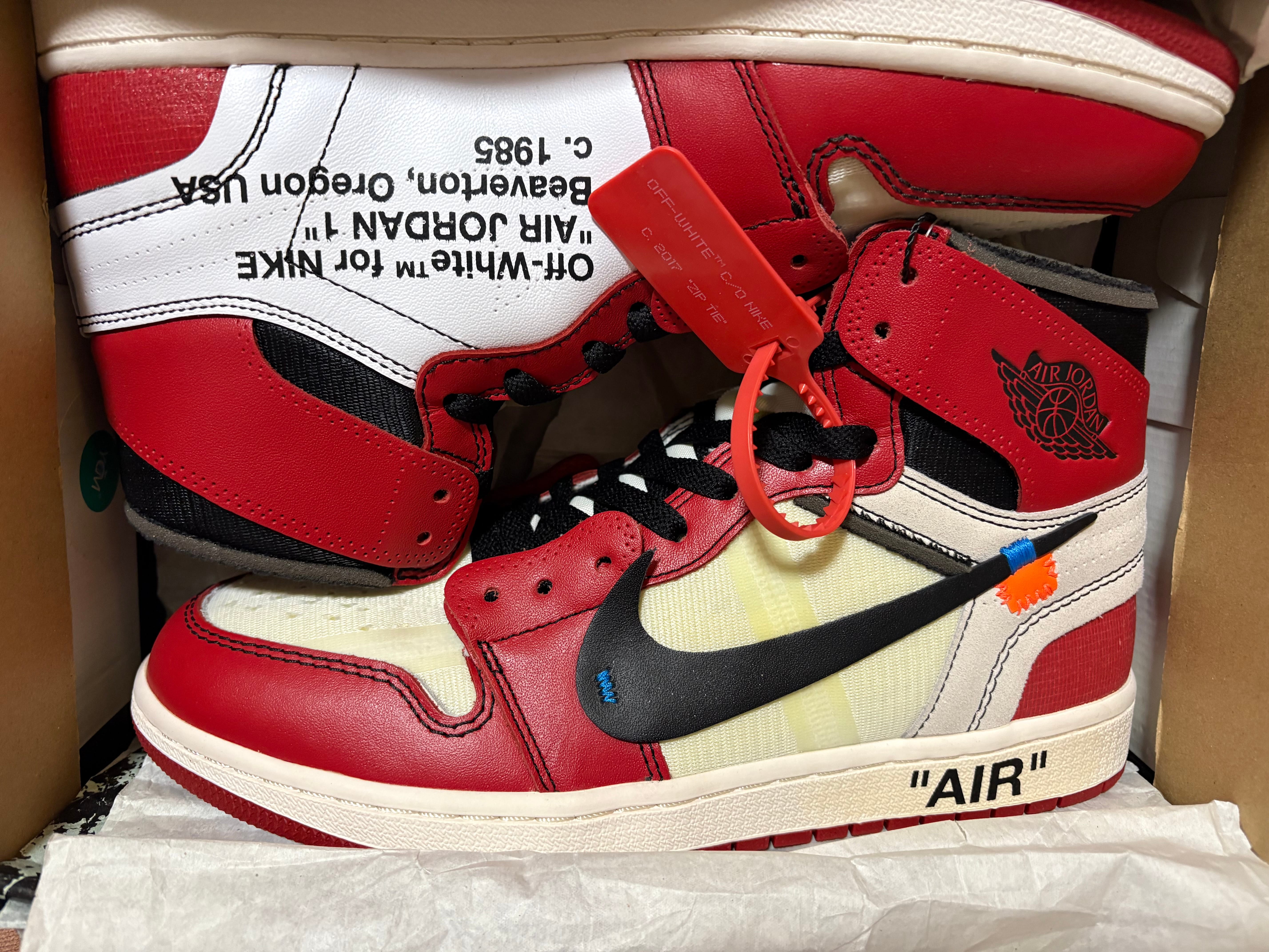 Off-White × Nike Air Jordan 1 Retro High The Ten "Chicago"