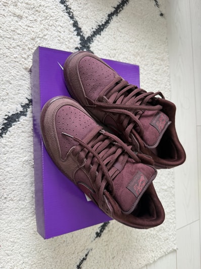 Nike SB Dunk Low PRM City of Love "Burgundy"