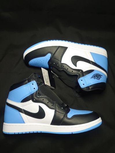 Nike Air Jordan 1 Retro High OG "University Blue/UNC Toe"