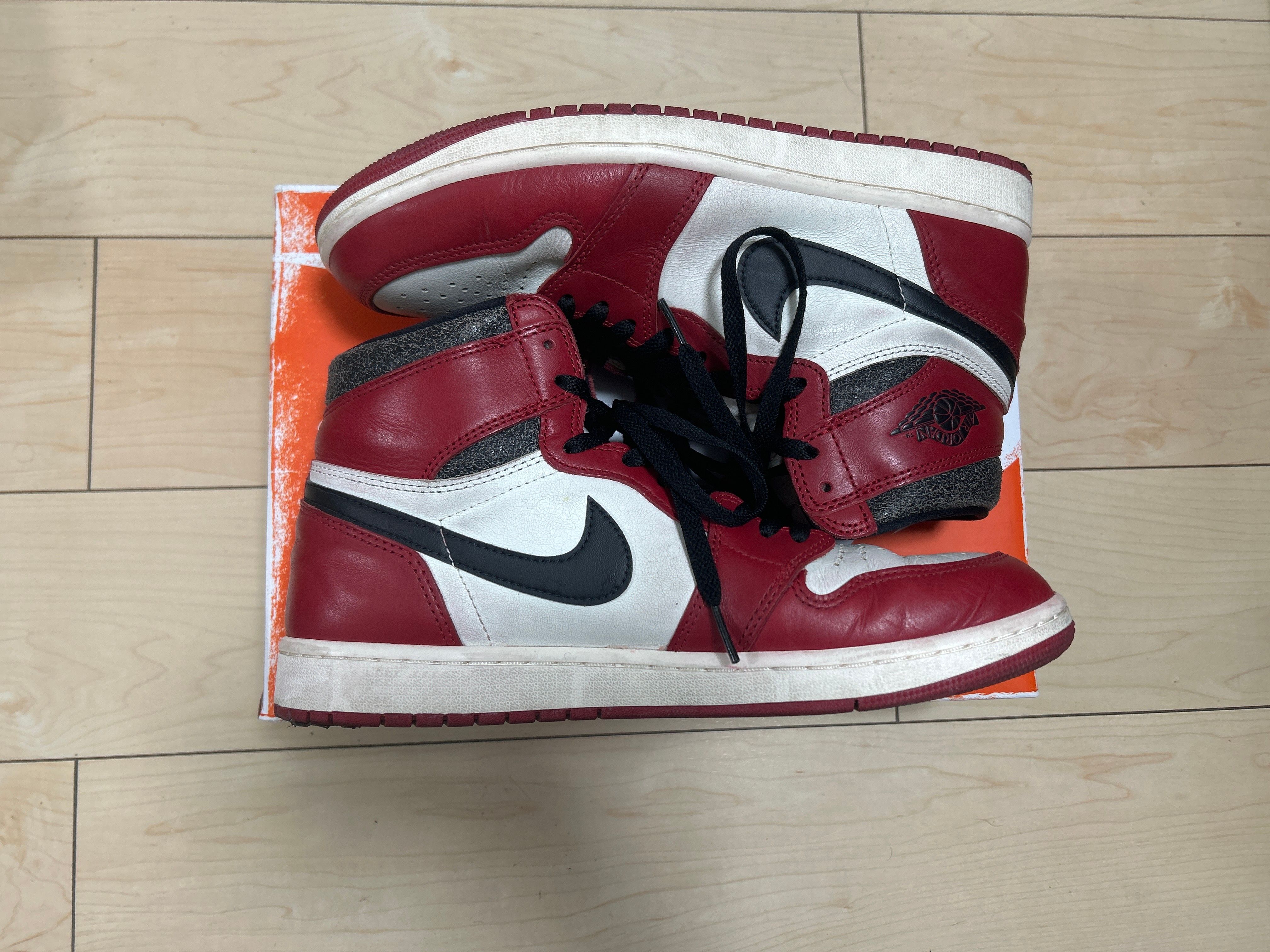 Nike Air Jordan 1 High OG "Lost & Found/Chicago"