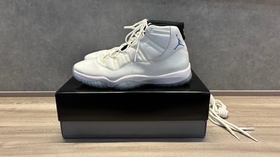 Nike Air Jordan 11 Retro "White/Legend Blue"