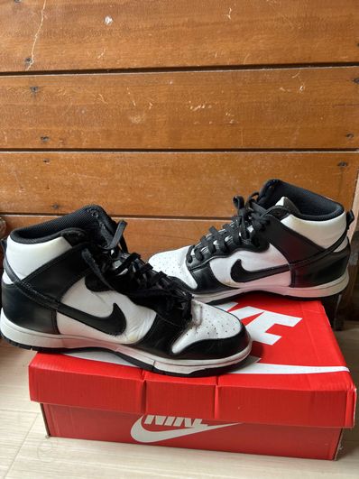 Nike Dunk High "Black and White"