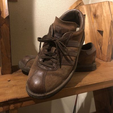 UNDEFEATED × adidas Busenitz "Earth Green/Gold Metallic" (F&F)