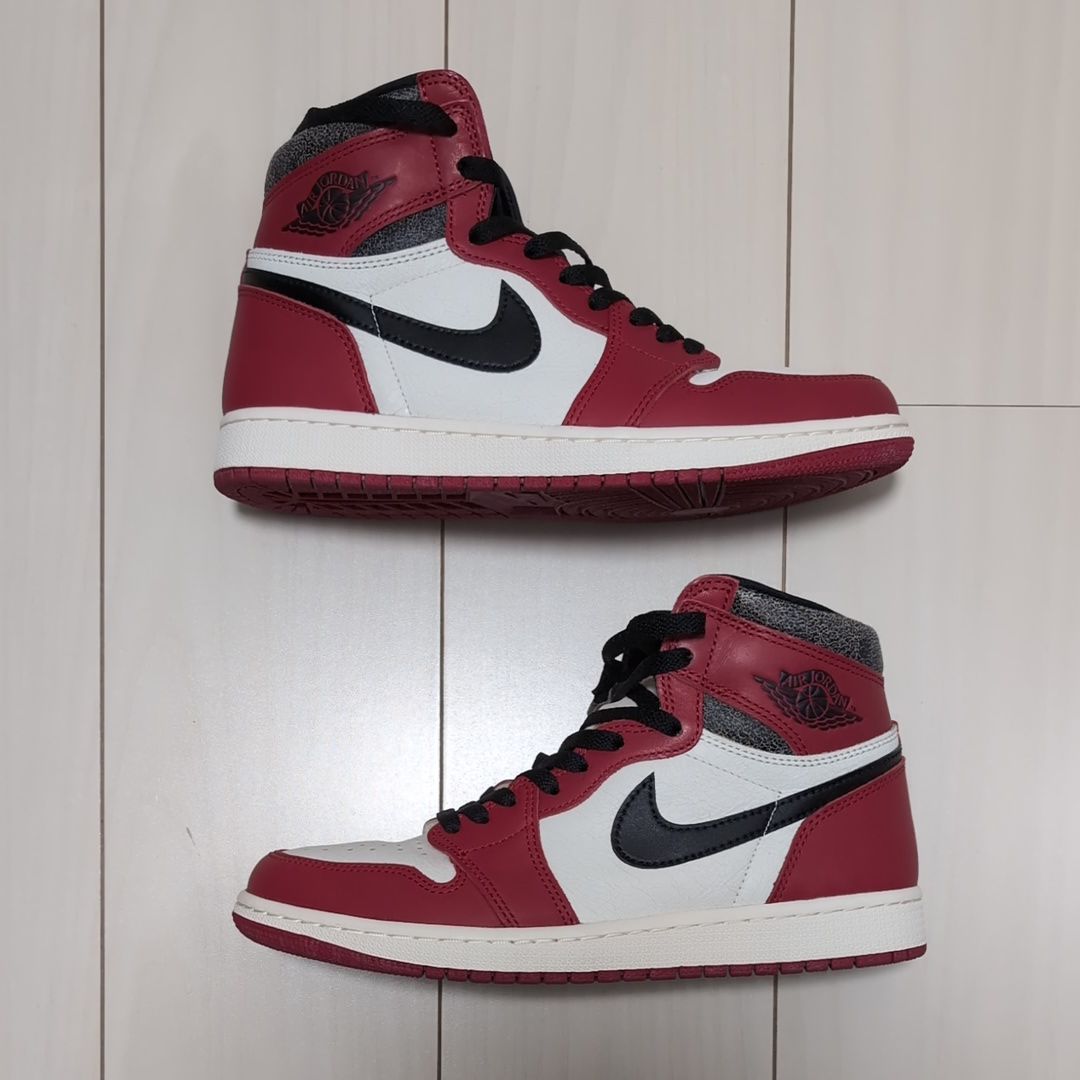 Nike Air Jordan 1 High OG "Lost & Found/Chicago"