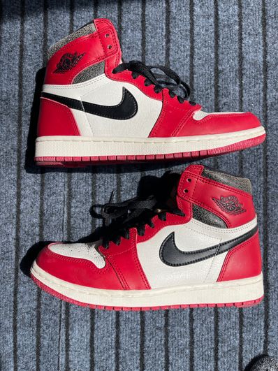 Nike Air Jordan 1 High OG "Lost & Found/Chicago"