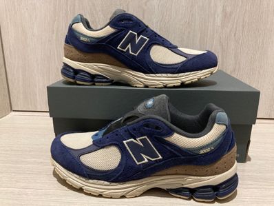 New Balance 2002R "Navy"