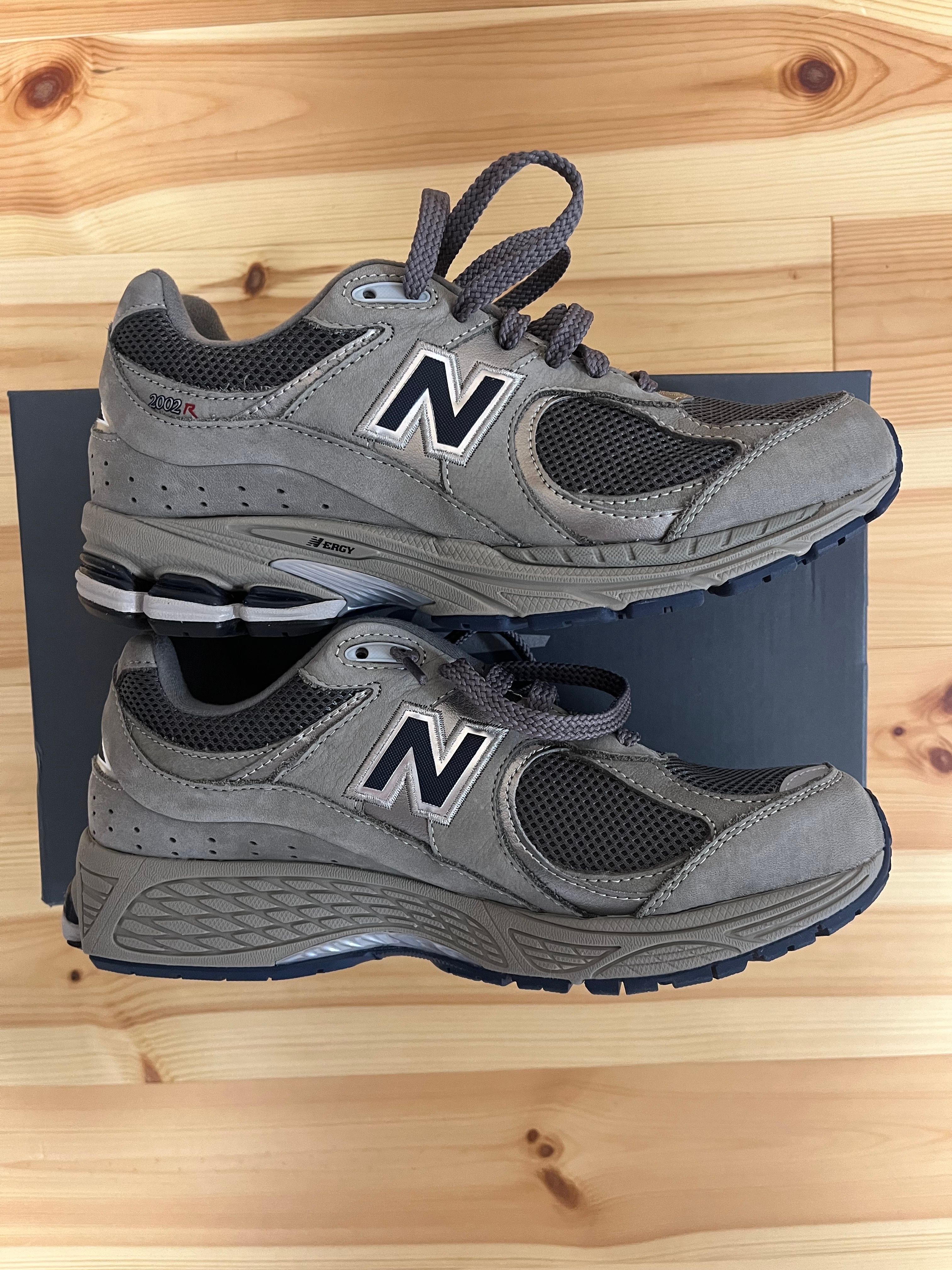 New Balance 2002R "Gray"