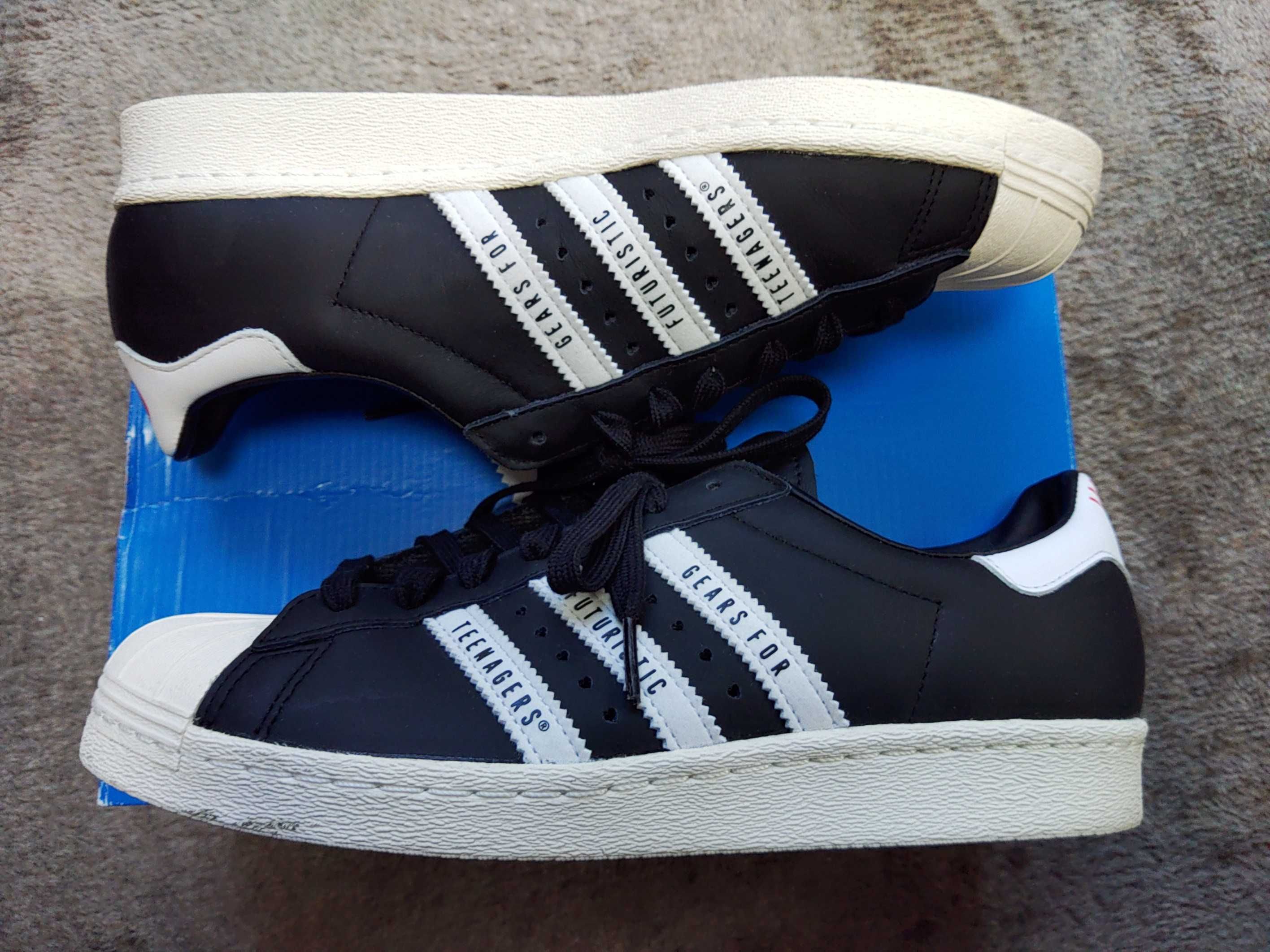 HUMAN MADE × adidas SUPERSTAR 80s "BLACK/WHITE"