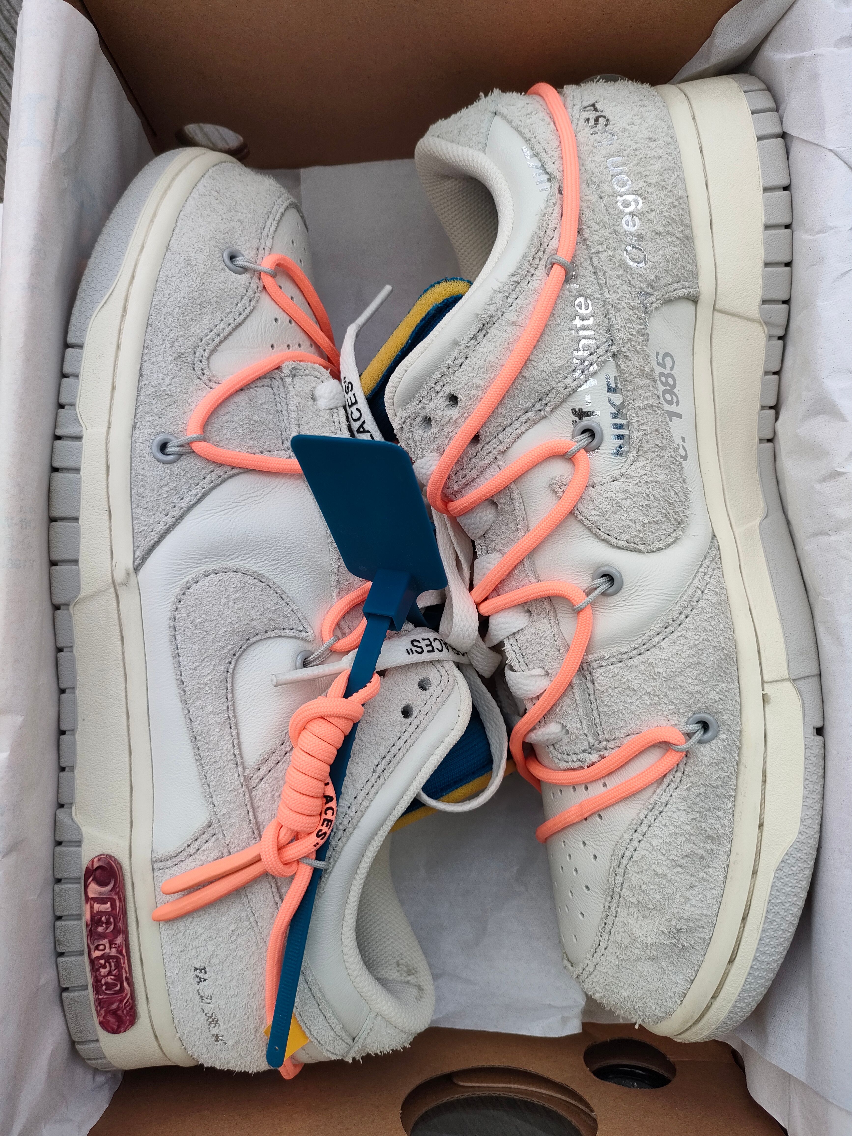 Off-White × Nike Dunk Low 1 of 50 "Lot.19" 