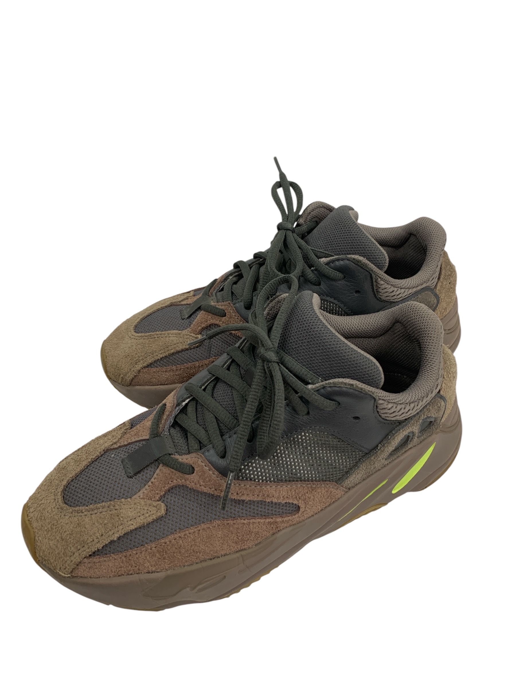 YEEZY BOOST 700 WAVE RUNNER DARK GREY