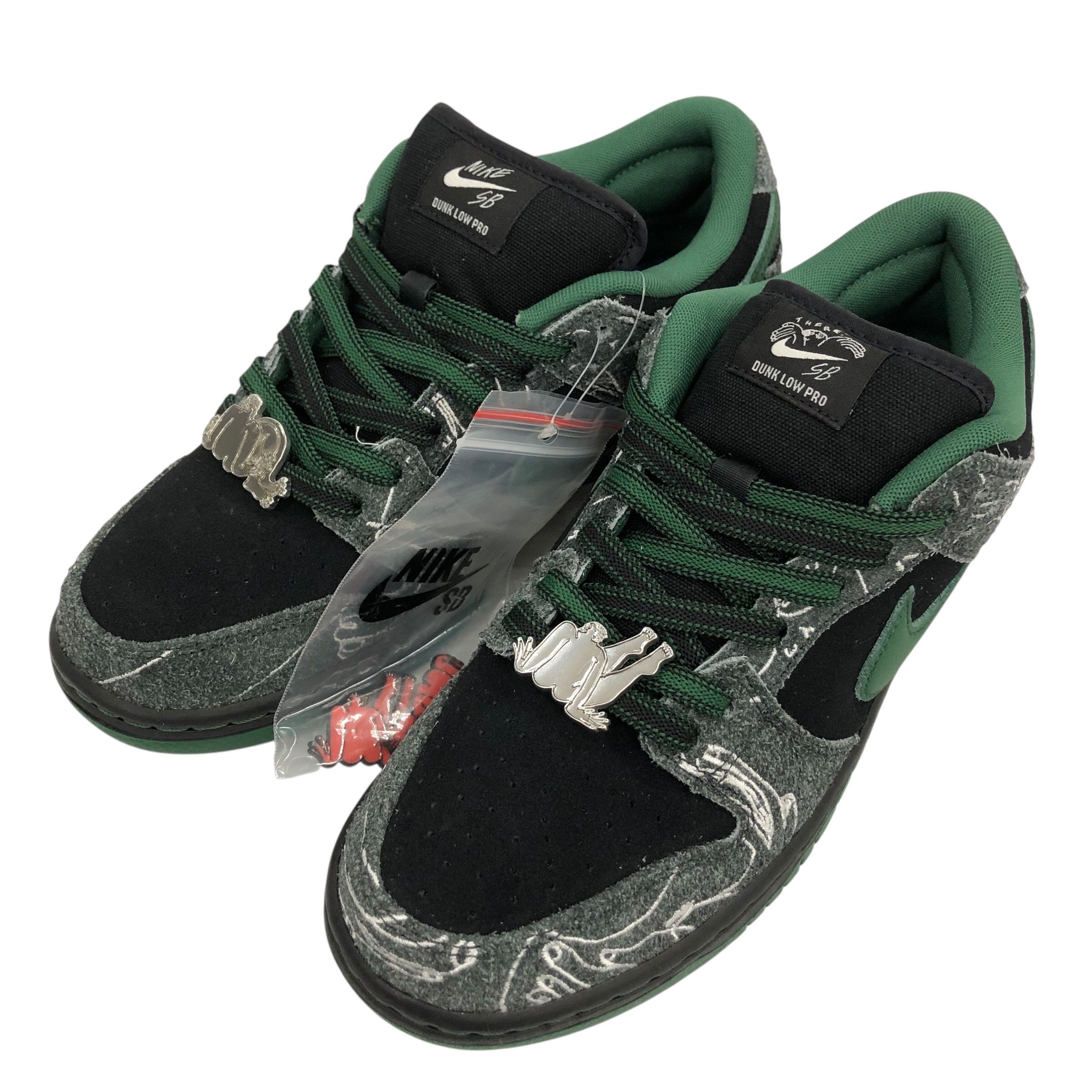 There Skateboards × Nike SB Dunk Low Pro "Anthracite and Gorge Green"