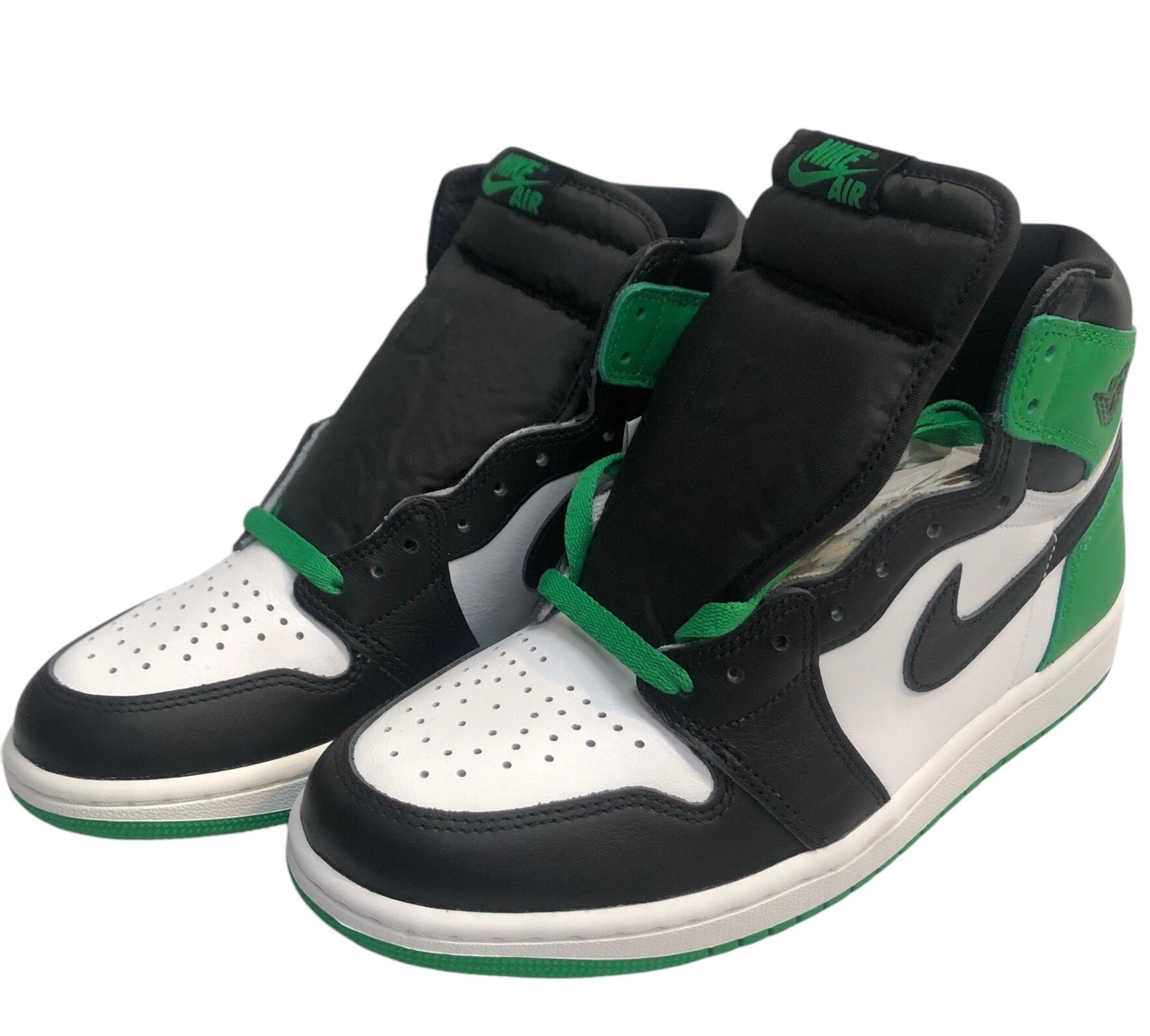 Nike Air Jordan 1 Retro High OG "Celtics/Black and Lucky Green" (2023)