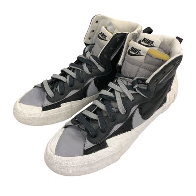 sacai × NIKE BLAZER MID "BLACK/WOLF GREY/WHITE"