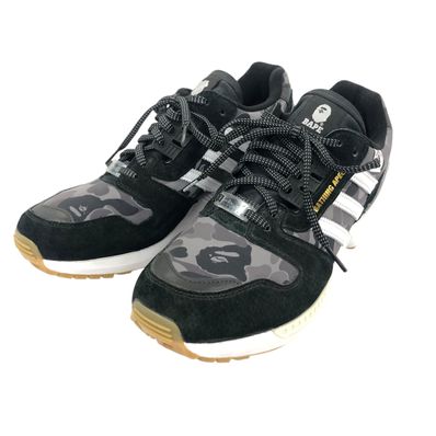 A BATHING APE × UNDEFEATED × adidas ZX8000 "Black"