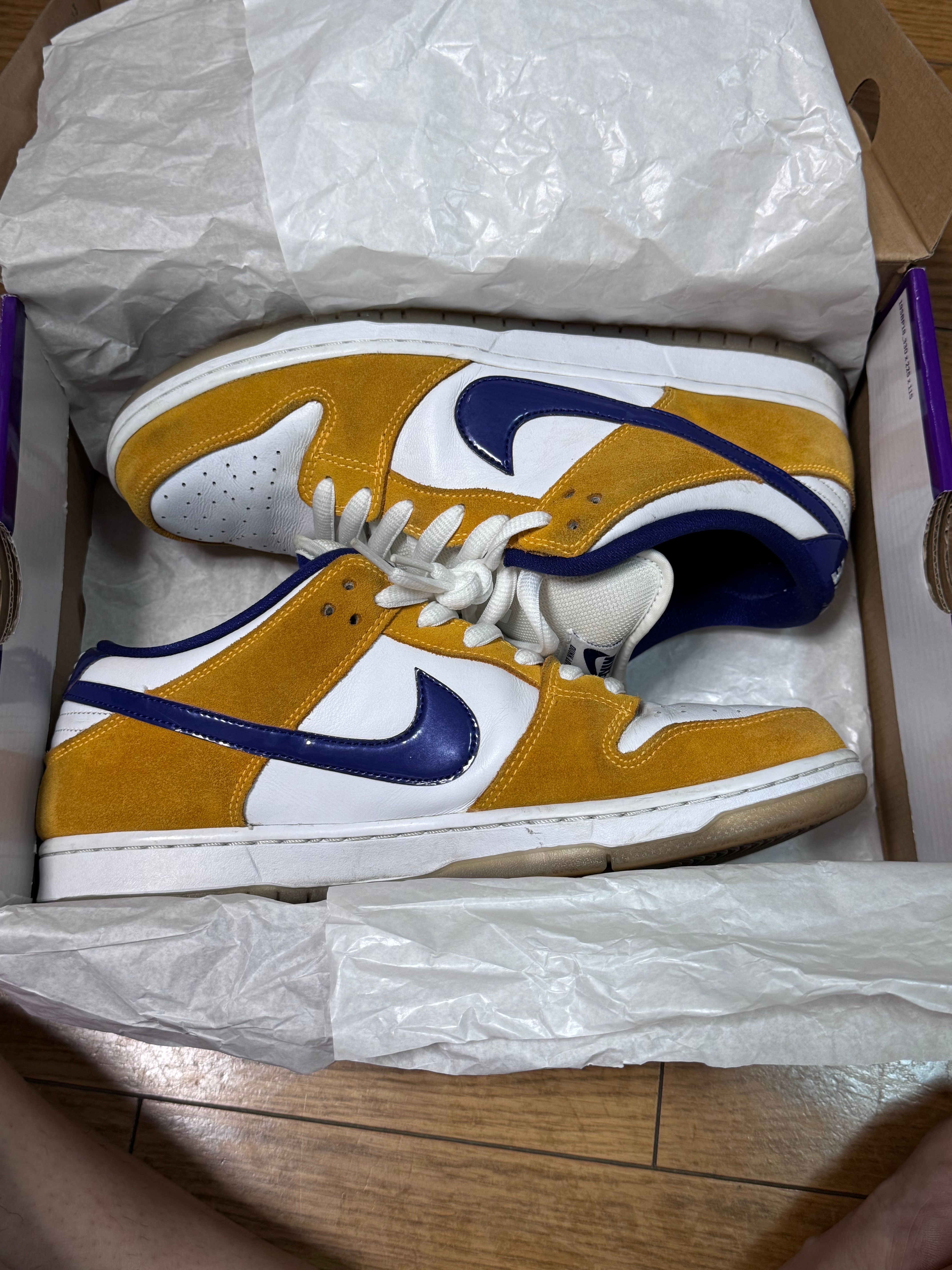 Nike SB Dunk Low "Laser Orange"