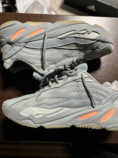 Adidas yeezy inertia hombre online