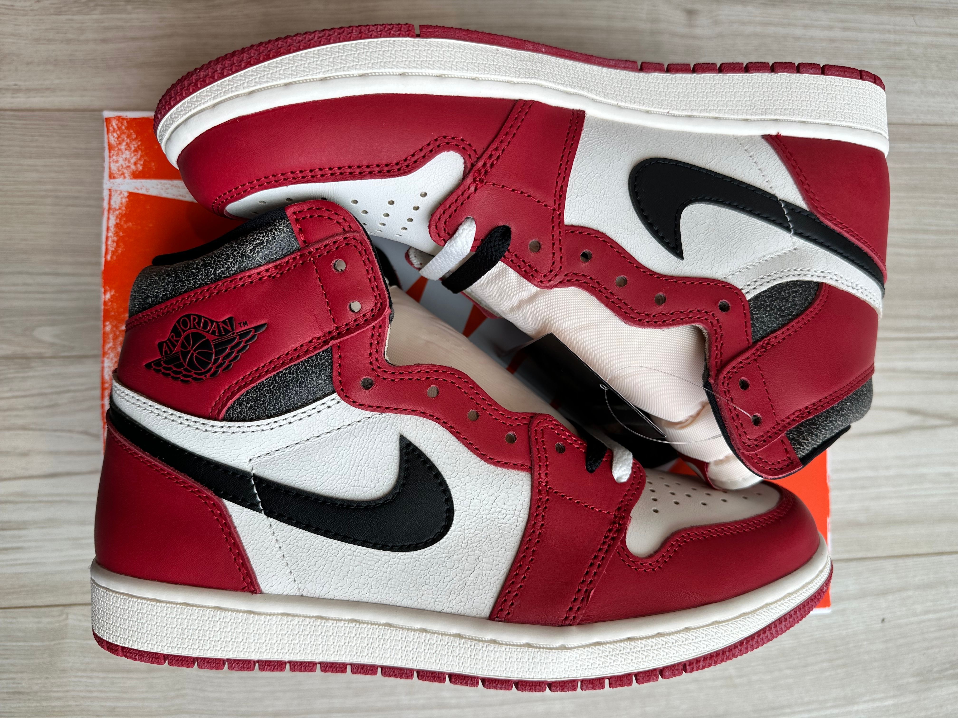 Nike Air Jordan 1 High OG "Lost & Found/Chicago"