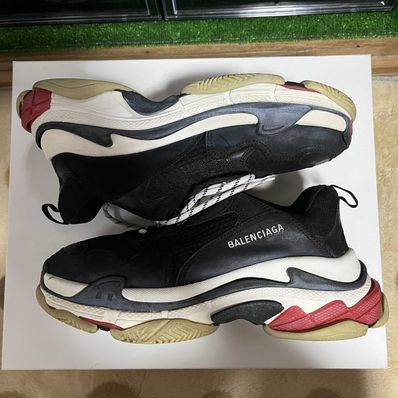 BALENCIAGA Triple S "Black/Red"