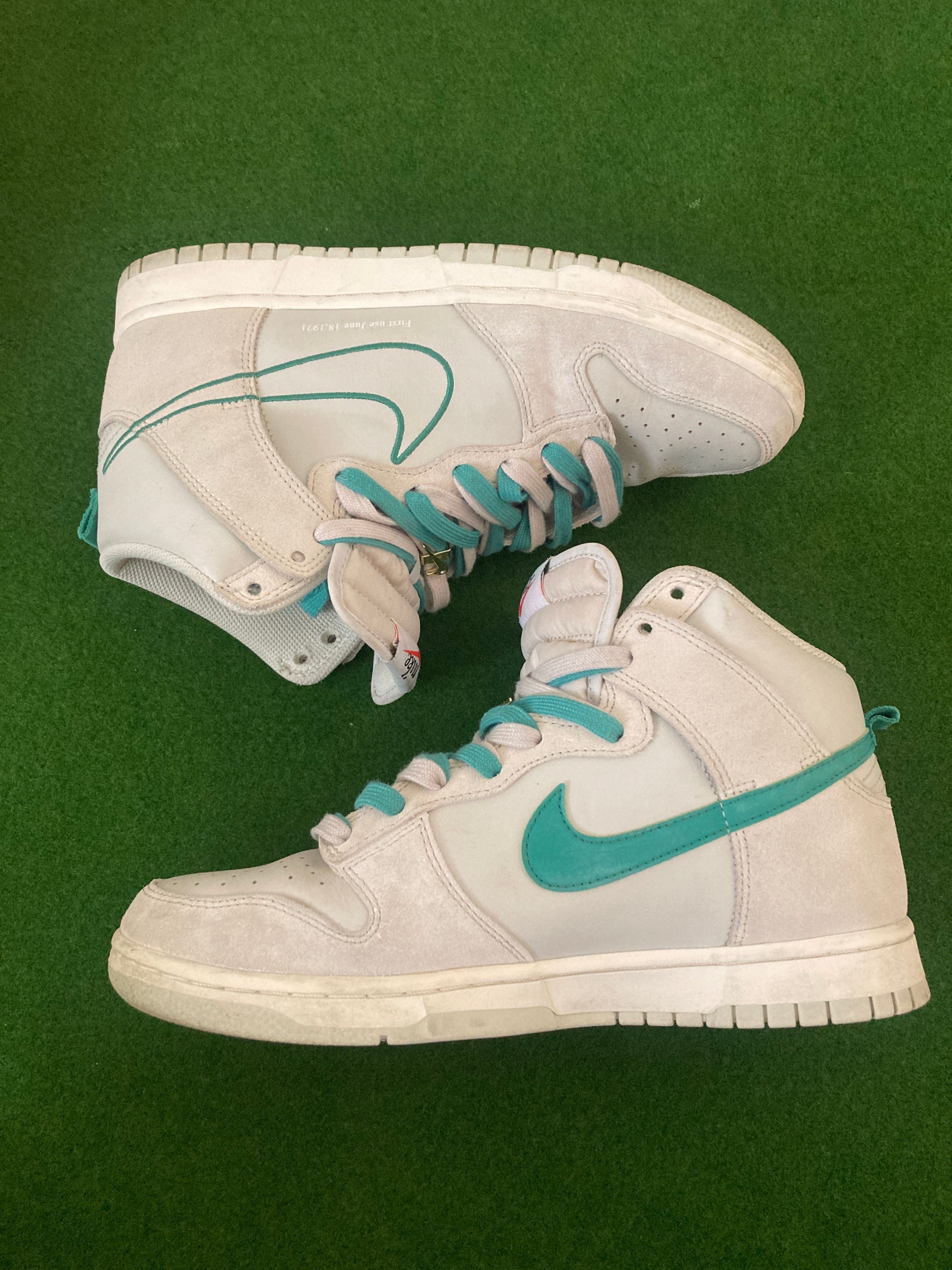 Nike Dunk High SE First Use "Light Bone/Green Noise"