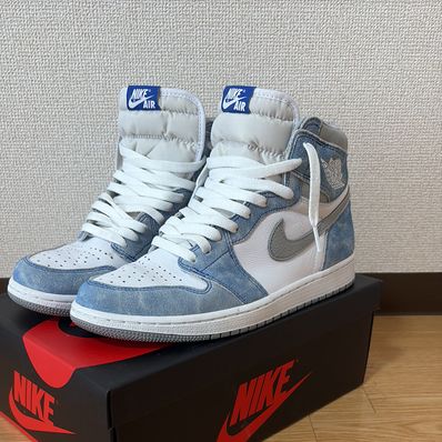 Nike Air Jordan 1 High OG "Hyper Royal"