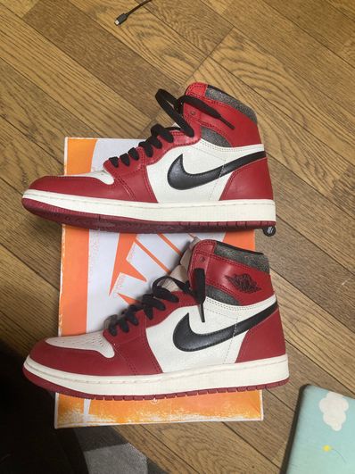 Nike Air Jordan 1 High OG "Lost & Found/Chicago"