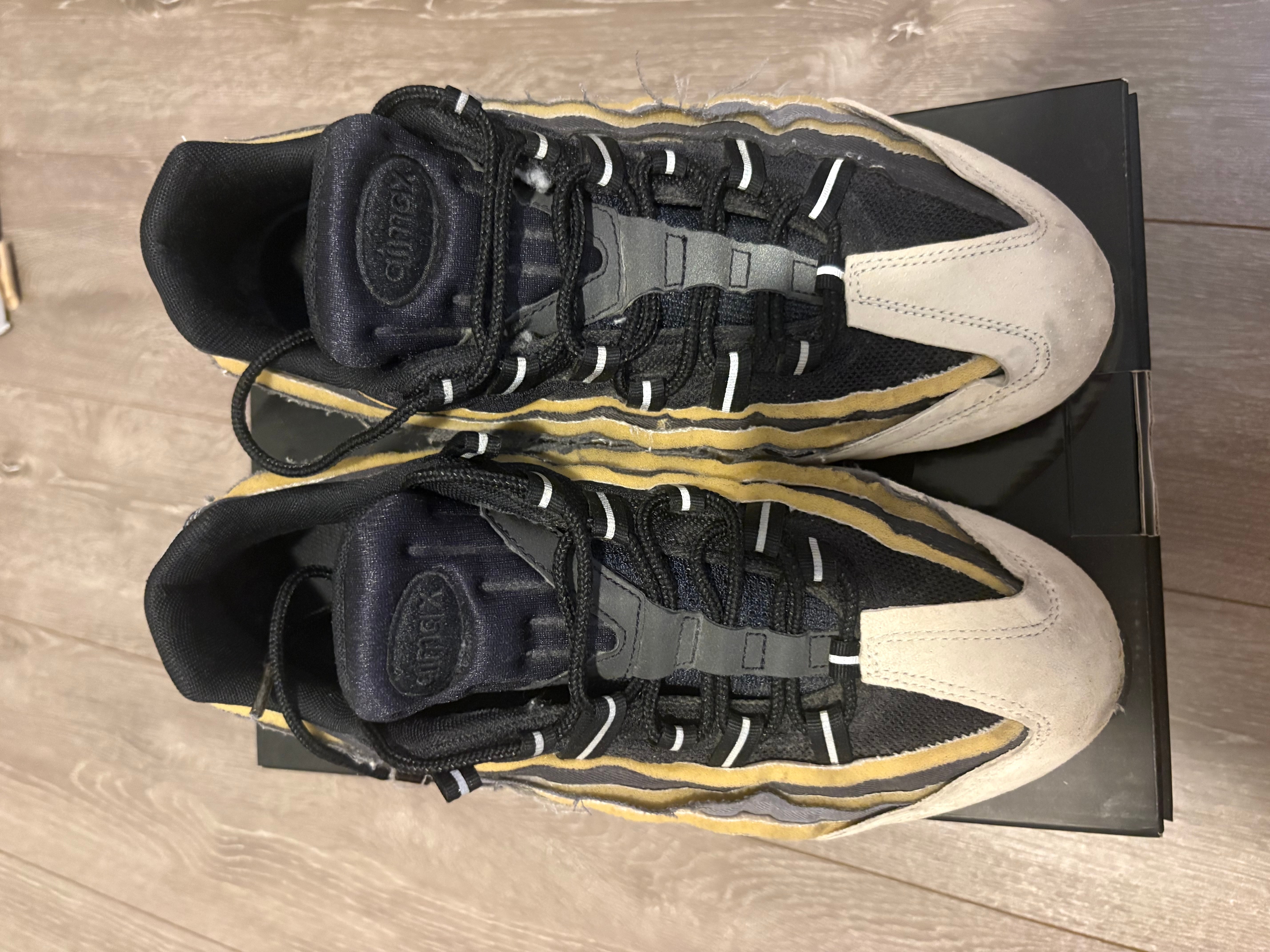 COMME des GARCONS × Nike Air Max 95 "Charcoal"