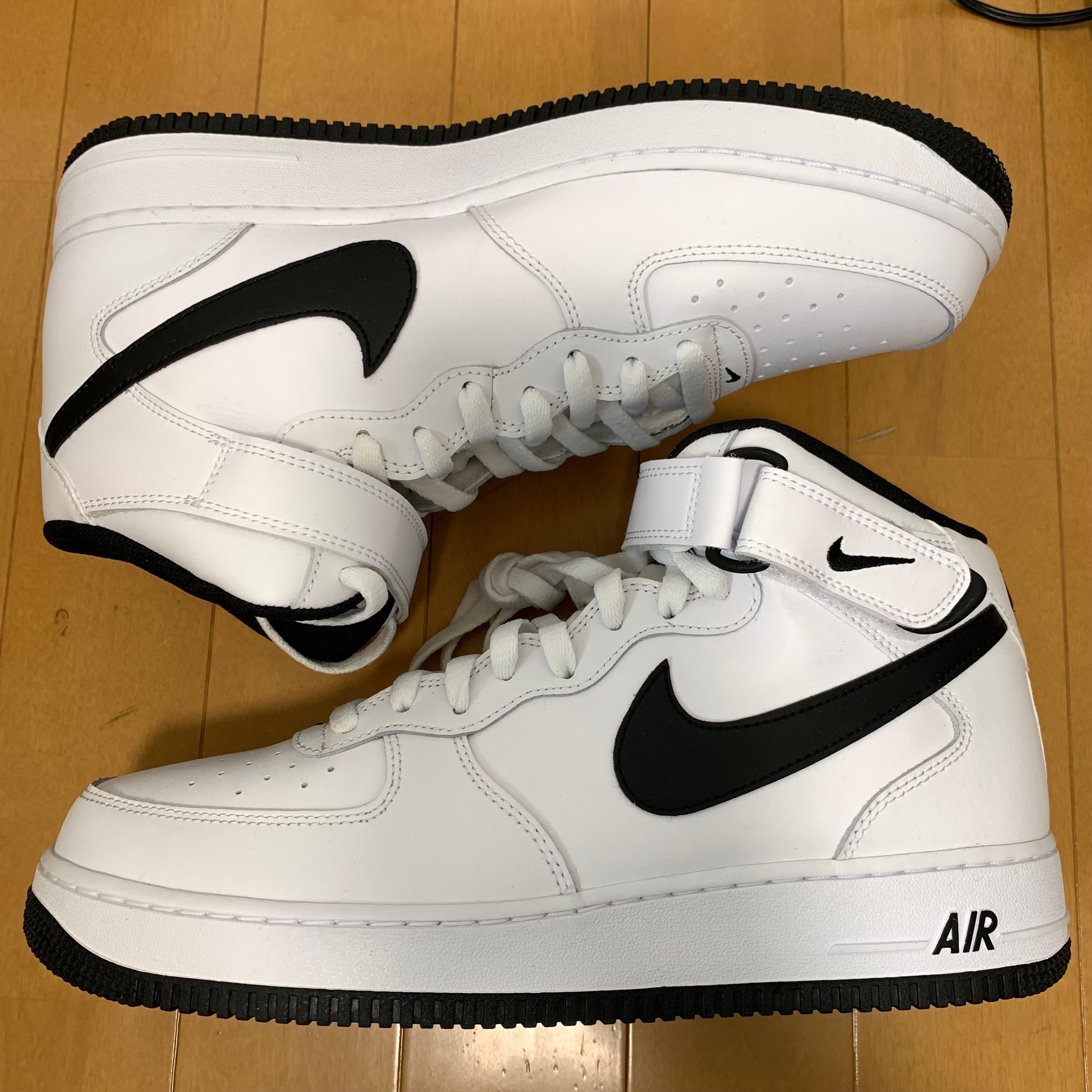Nike Air Force 1 Mid "White/Black"