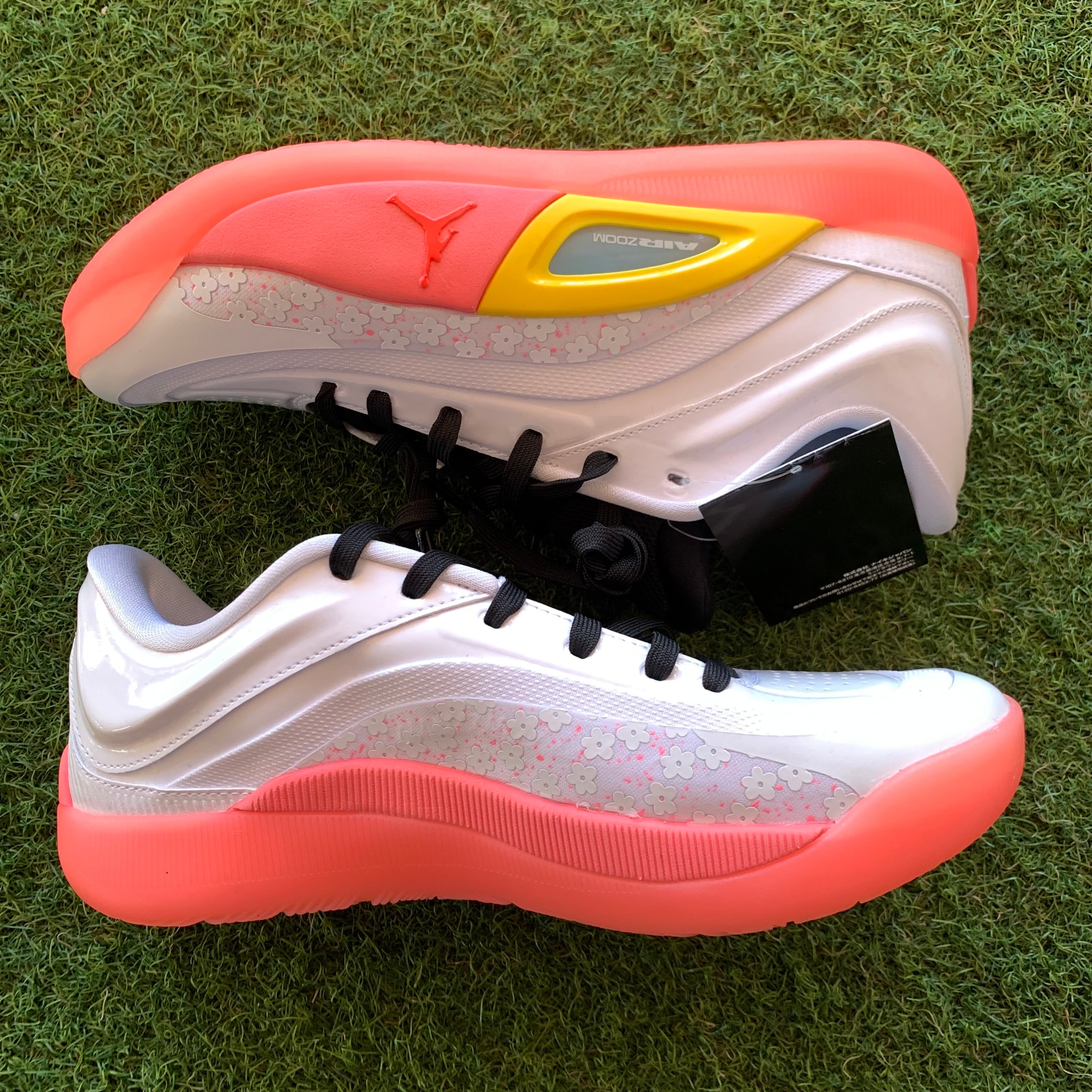 Nike Jordan Zion 4 "White/Black/Tour Yellow/Hot Punch" (FD0591-101/FB1802-101)