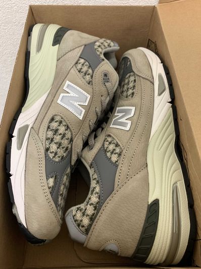 New Balance 991 Harris Tweed "Beige"
