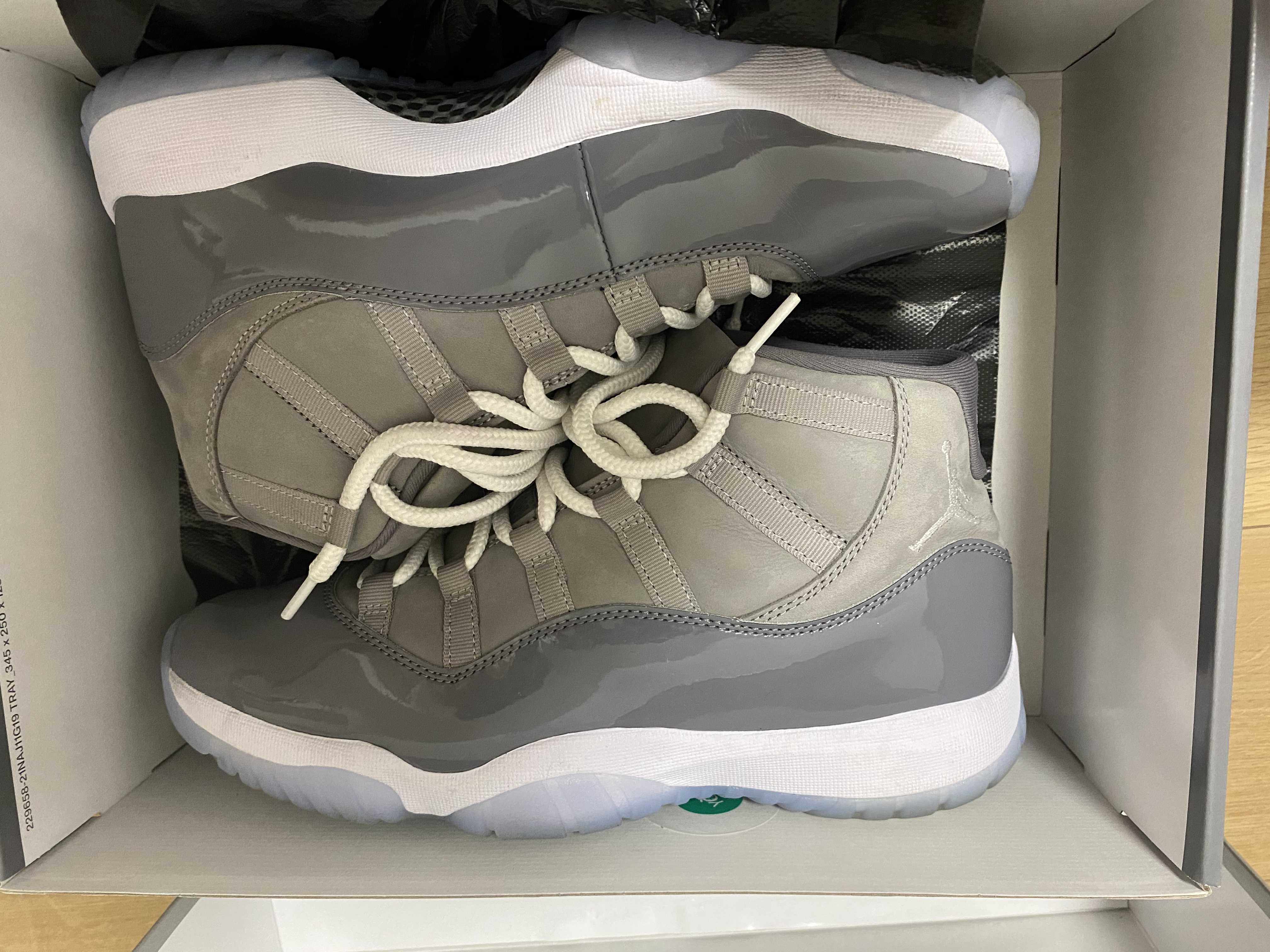 Nike Air Jordan 11 Retro "Cool Grey"