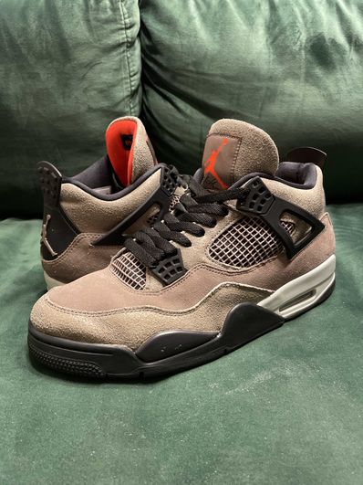 Nike Air Jordan 4 "Taupe Haze"