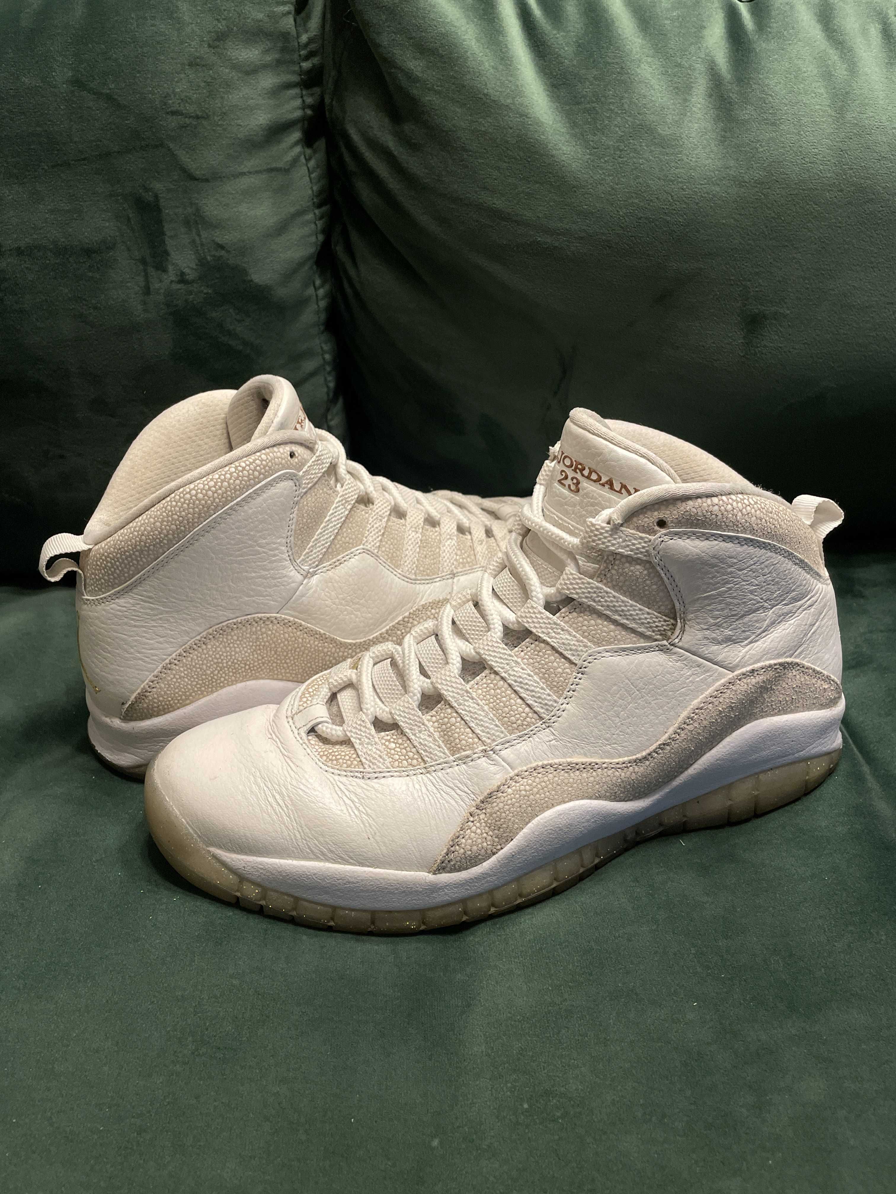 OVO × NIKE AIR JORDAN 10 RETRO DRAKE "WHITE"