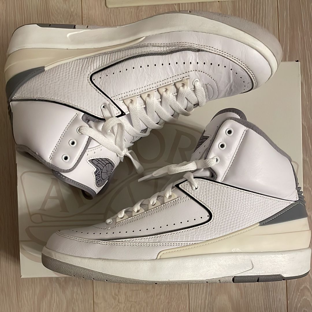 Nike Air Jordan 2 "White and Cement Grey"